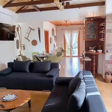 Ferienhaus La Nature Konistres